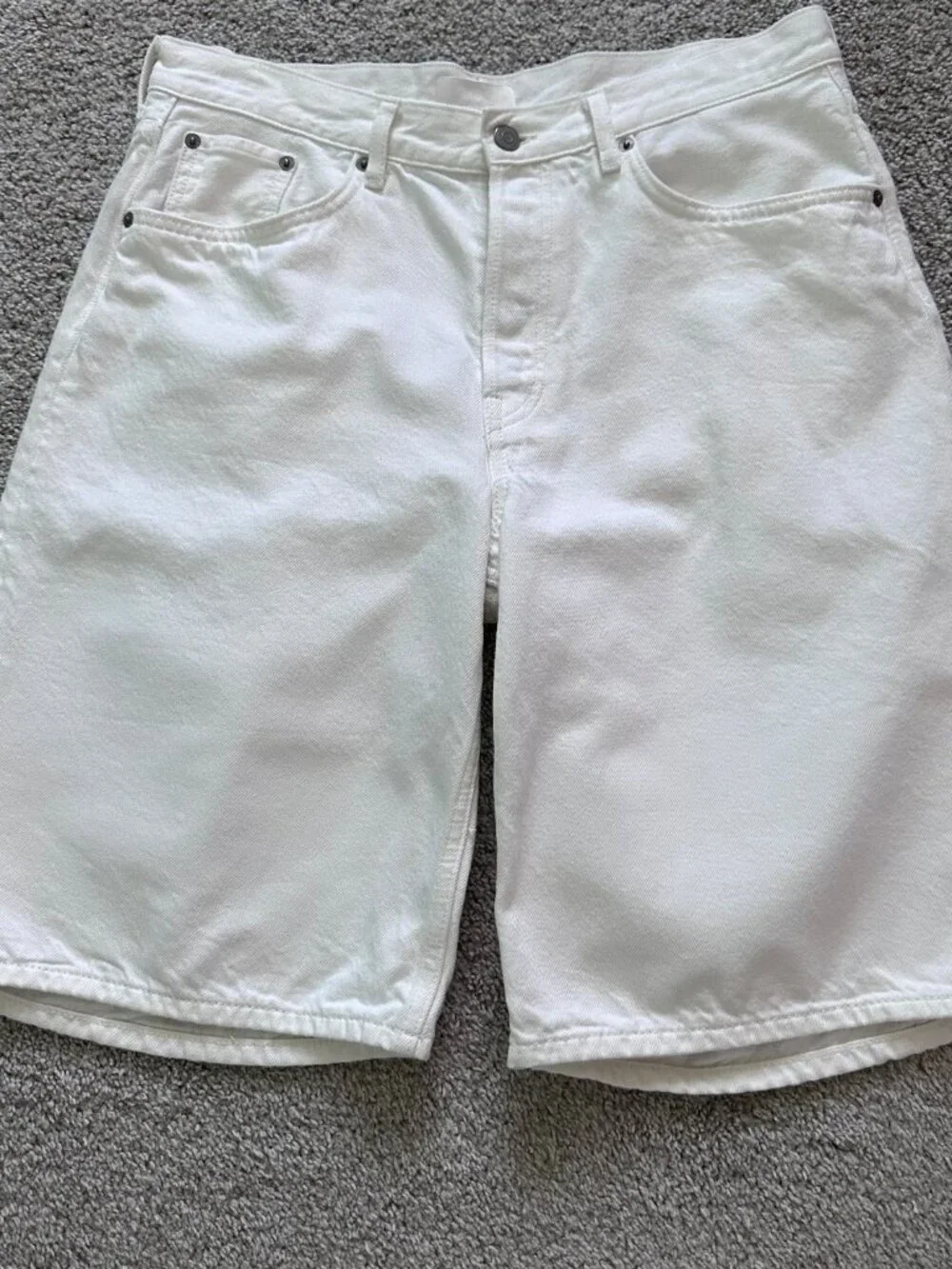 COS Women’s White Denim Bermuda Shorts Size 32 High Rise Lyocell Cotton